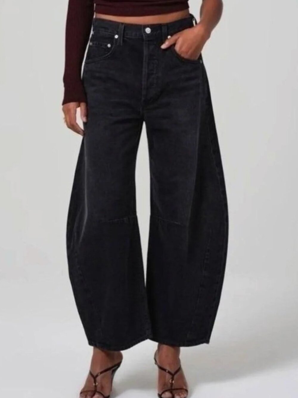 Citizens of Humanity Cropped Horseshoe Barrel Jeans (Andreas Wash/Black)